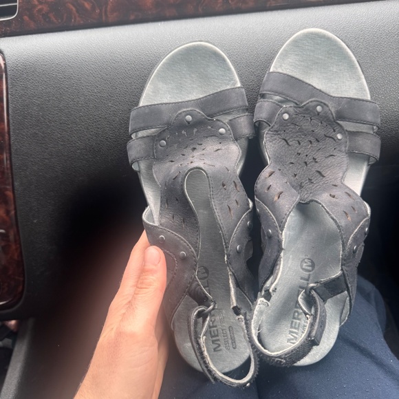 Merrell Shoes - Merrell sandals women’s size 7